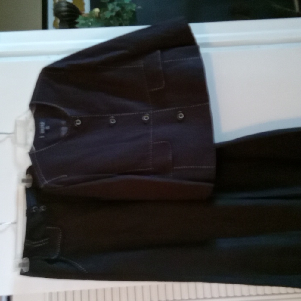 Jacket Kasper,14P,black, pant Larry Levine, 8,black